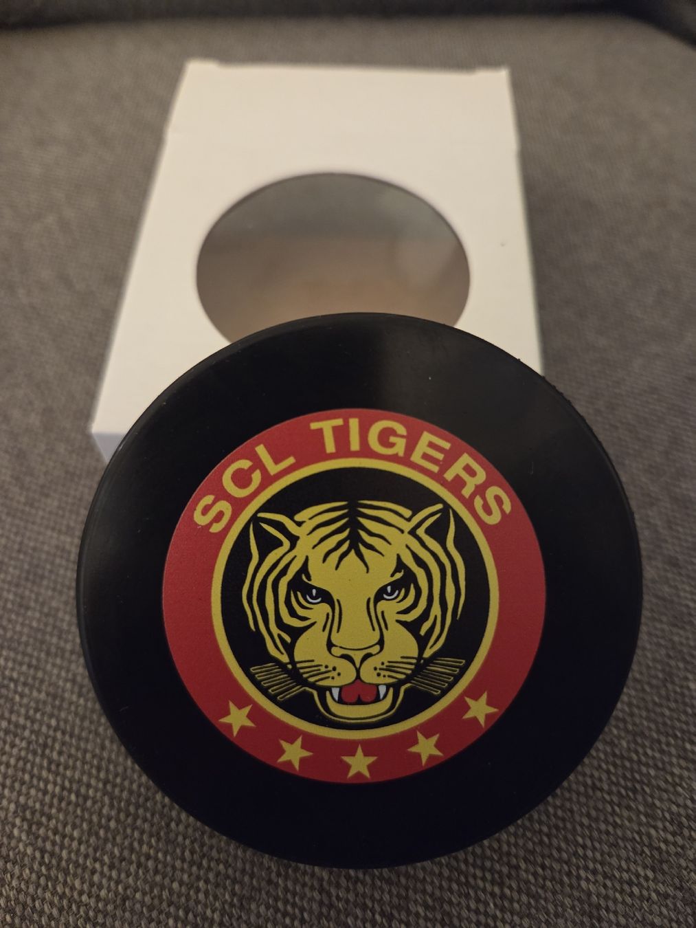 Palloni: SCL Tigers Puck – Nuovo e nell'imballaggio originale da Oberriet SG venduto da miza1981