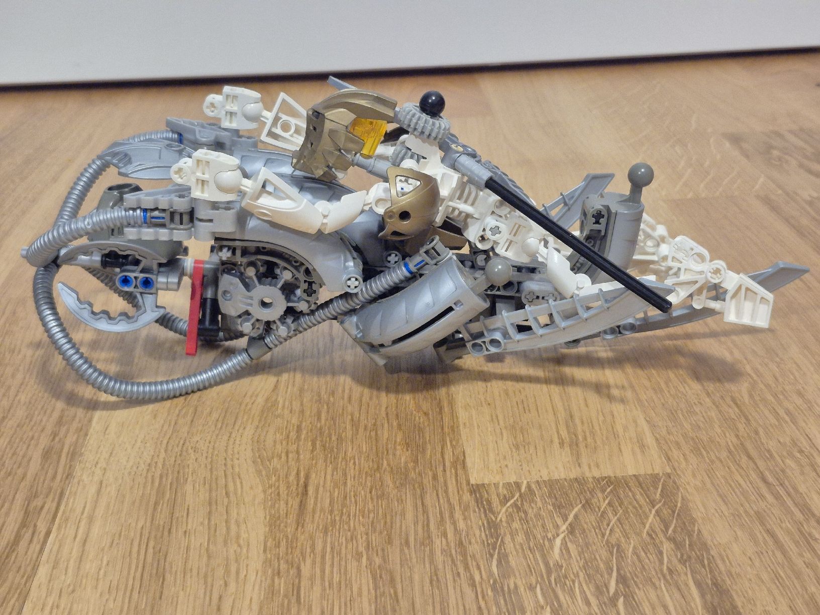 Lego Spielzeuge: LEGO Bionicle 8596 Takanuva, 100% – Gebraucht aus Rafz von alx_9ch2 8