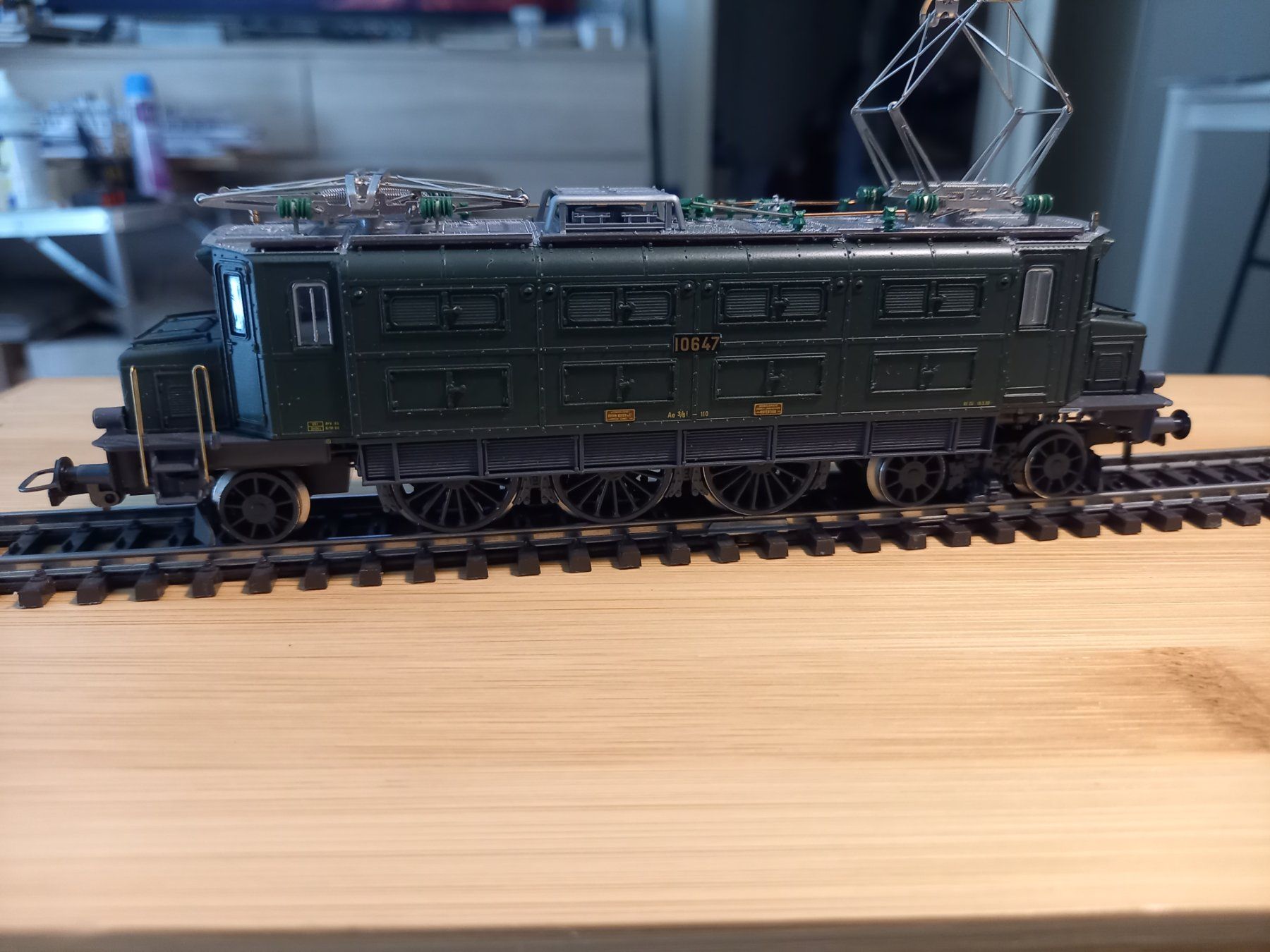 Fleischmann Modellini di ferrovie: Ae3/6 l von Fleischmann DC – Usato da Luzern venduto da titanic68 1