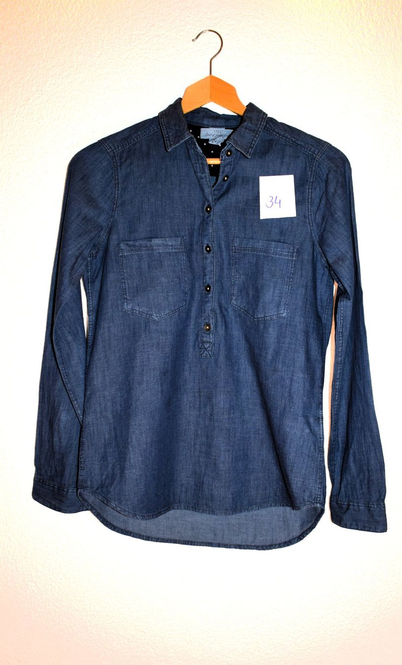 Camicette: Jeansbluse, dunkelblau, Grösse 34 – Usato da Merenschwand venduto da tolles_2hand