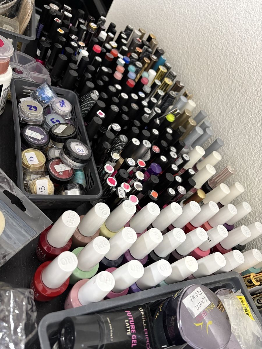 Opi Vernis à ongles: Crystal nails, brillbird, drill, dust collector – D'occasion à Lenzburg par eme_789z 1