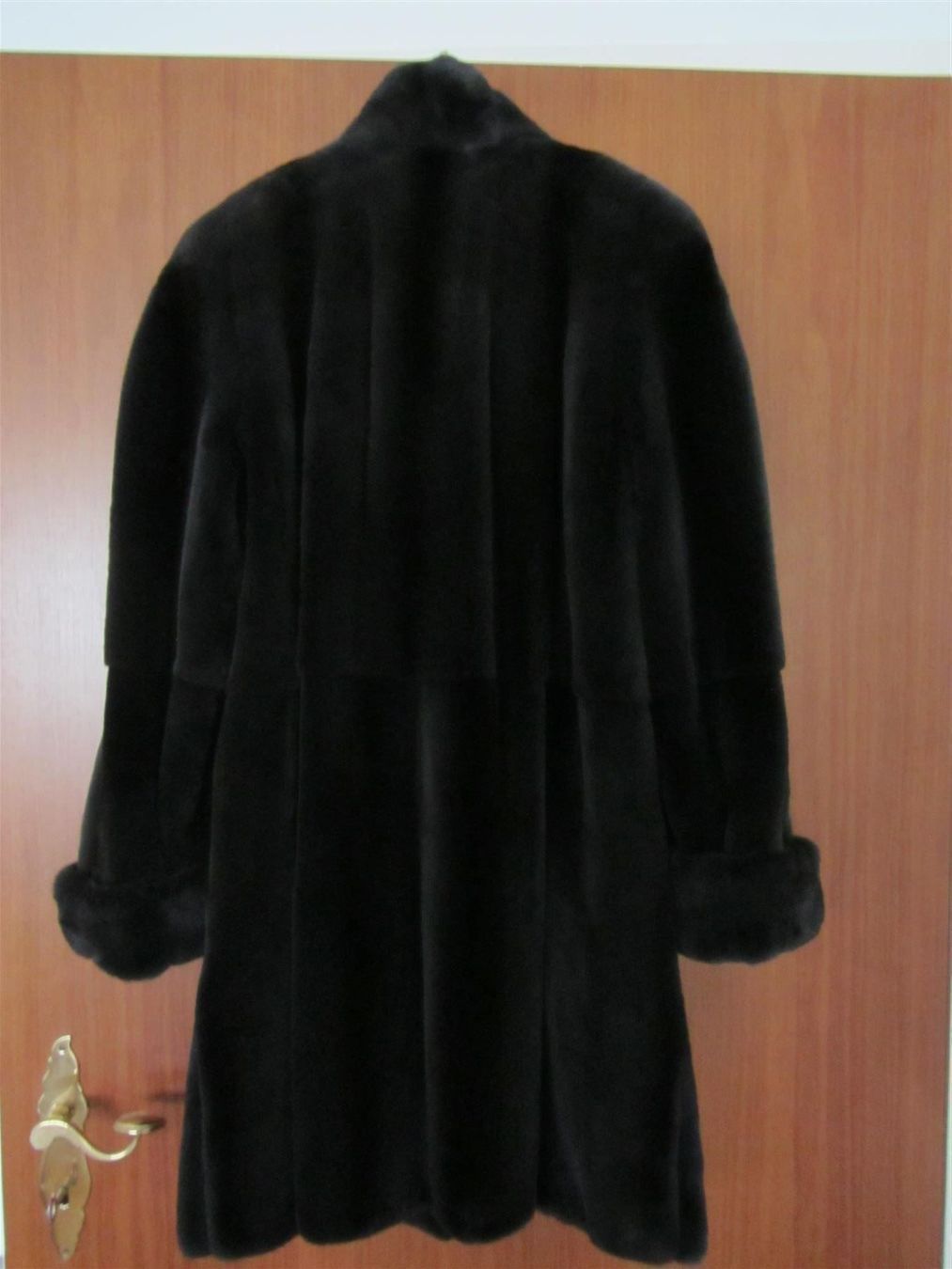 Jacken: warme Pelzjacke  schwarz  Gr. 42 – Gebraucht aus Reinach BL von Alemann10 2