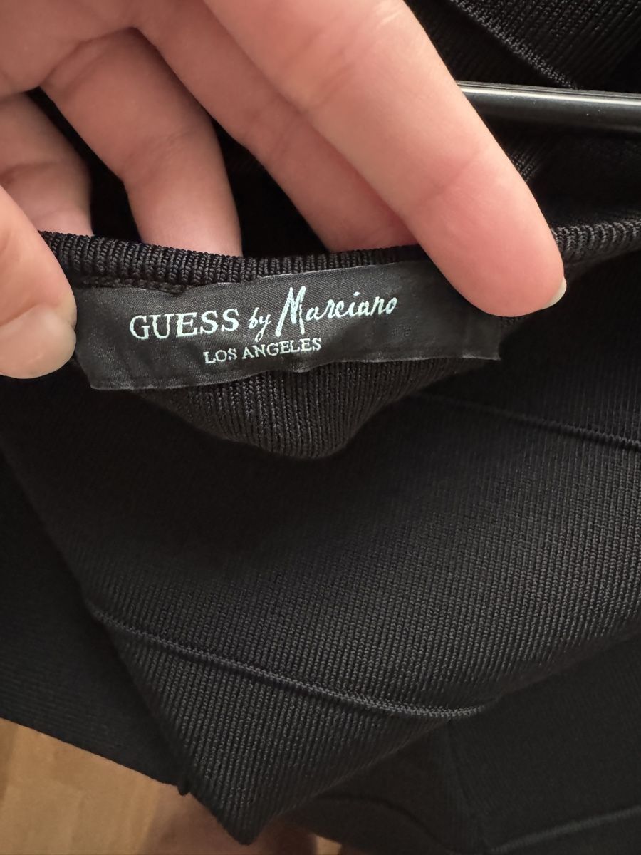 Kleider: Guess by Marciano black dress  – Neu (gemäss Beschreibung) aus Morges von melz_28 2