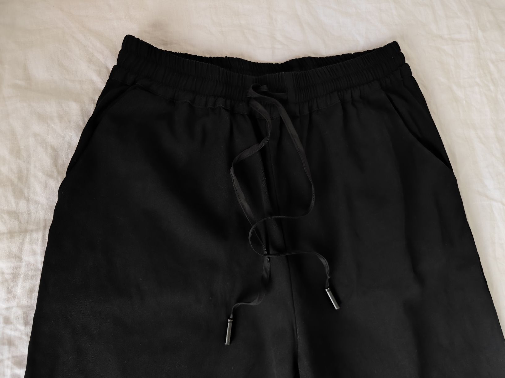 Hosen: Pantaloni neri 100% seta S/M – Gebraucht aus Biasca von Giampy38 1
