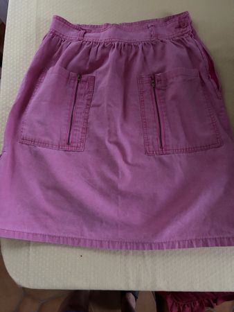 Rock Pink Grösse 36 mit Reissverschlusstaschen gut erhalten