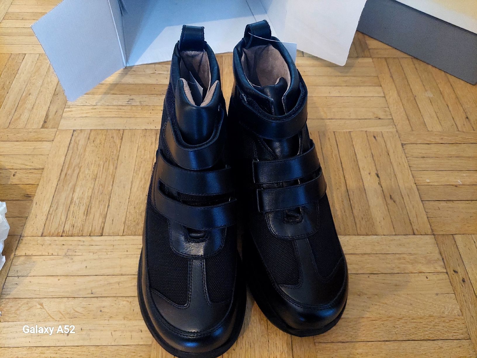Scarpe da uomo: OPTIMA Taurus 2DN Gr. 40 Neu mit Etikett – Nuovo e nell'imballaggio originale da Herzogenbuchsee venduto da Muratelagozlu