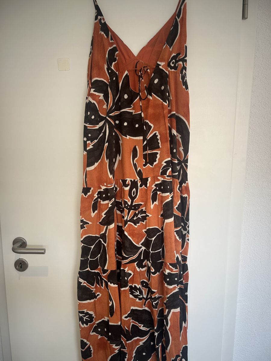 H&M Vestiti: H&M Summer Dress, Floral Pattern, Spaghetti Strap, Size Smal – Nuovo (secondo la descrizione) da Marin-Epagnier venduto da Kty_1907