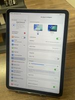 Apple iPad Air (5. Generation) 64GB Space Grau neuwertig