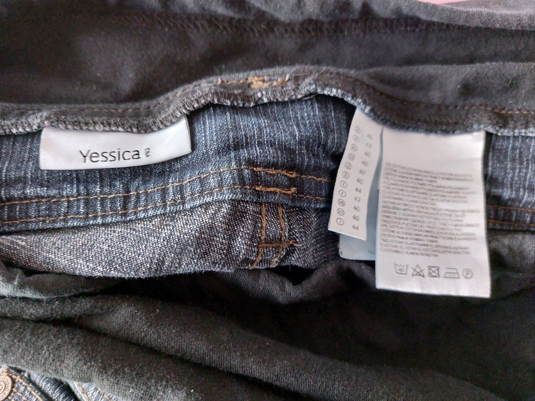 C&A Jeans: Jean de grossesse Yessica/C&A Taille 44 – Gebraucht aus Ostermundigen von jul_7t8v 2