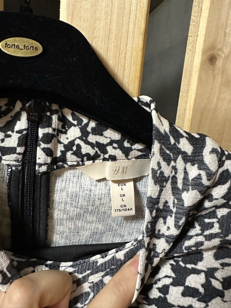 H&M Vestiti: Kleid H&M Gr.L – Usato da Uster venduto da staernli4 1
