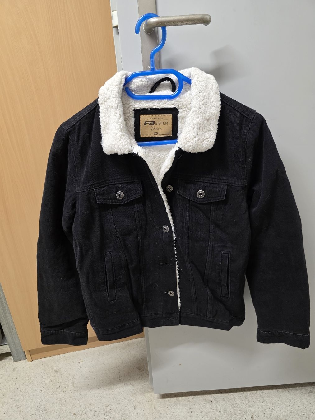 Giacche: Jeansjacke – Usato da Ittigen venduto da cch_26sj