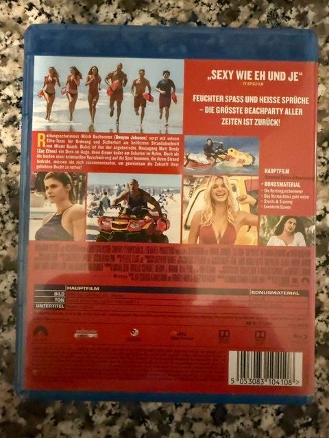 Tutti i DVDs: BAYWATCH - EXTENDED EDITION *** MIT DWAYNE JOHNSON... – Nuovo (secondo la descrizione) da Wollerau venduto da NERO7000 1