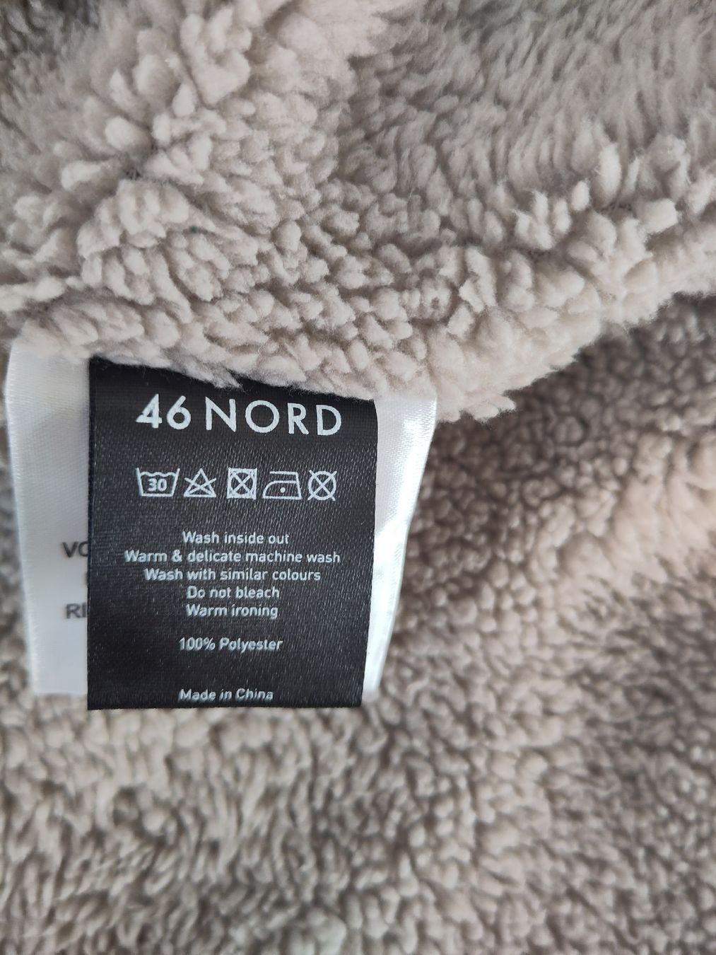 46 Nord Camicette: 46 Nord Cordhemd Gr. 34 – Nuovo (secondo la descrizione) da Luzern venduto da sel_x5gk 4