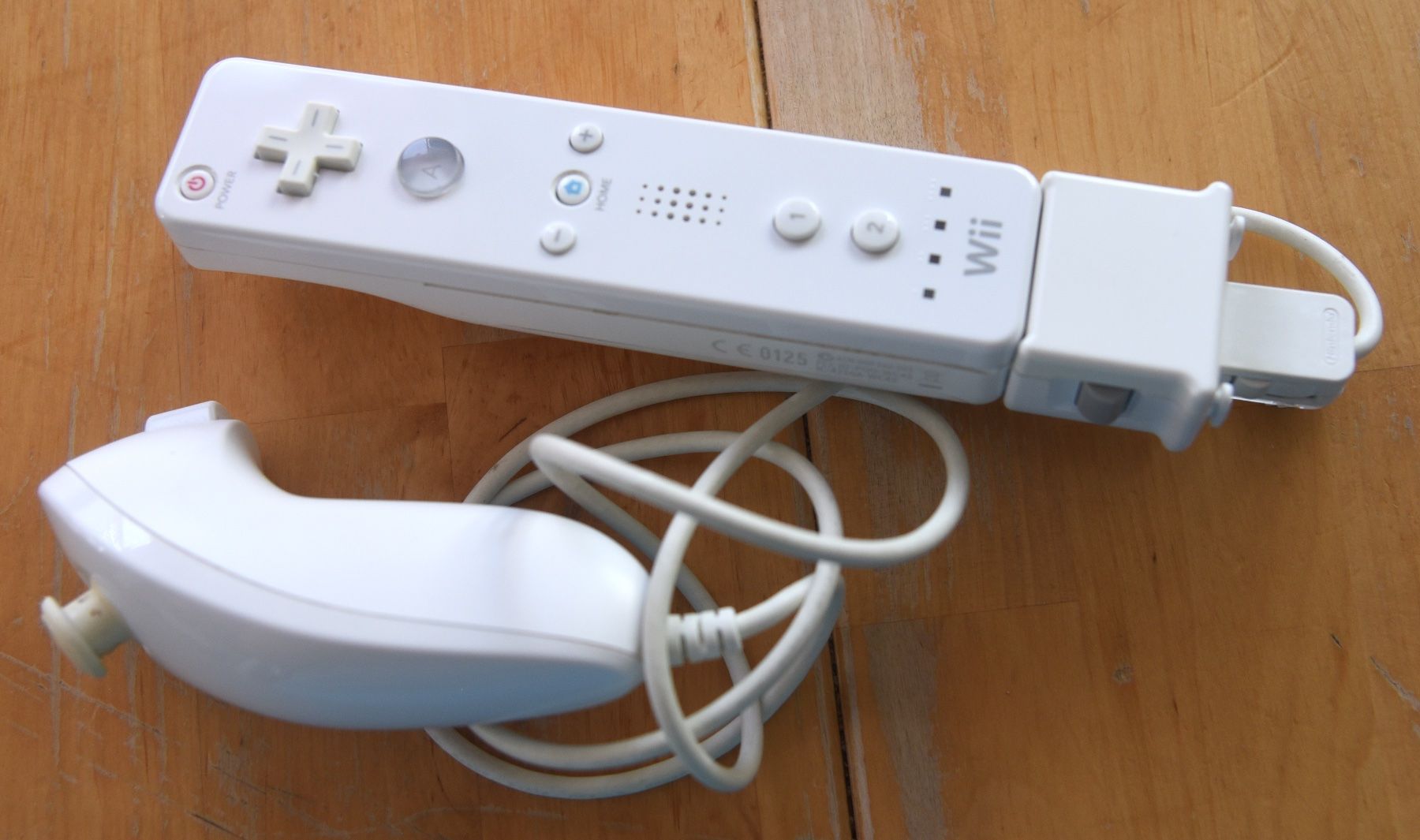Nintendo Controller: Original Wii Controller+Motion Plus+Nunchuk – Gebraucht aus Frenkendorf von gelbeZinnie