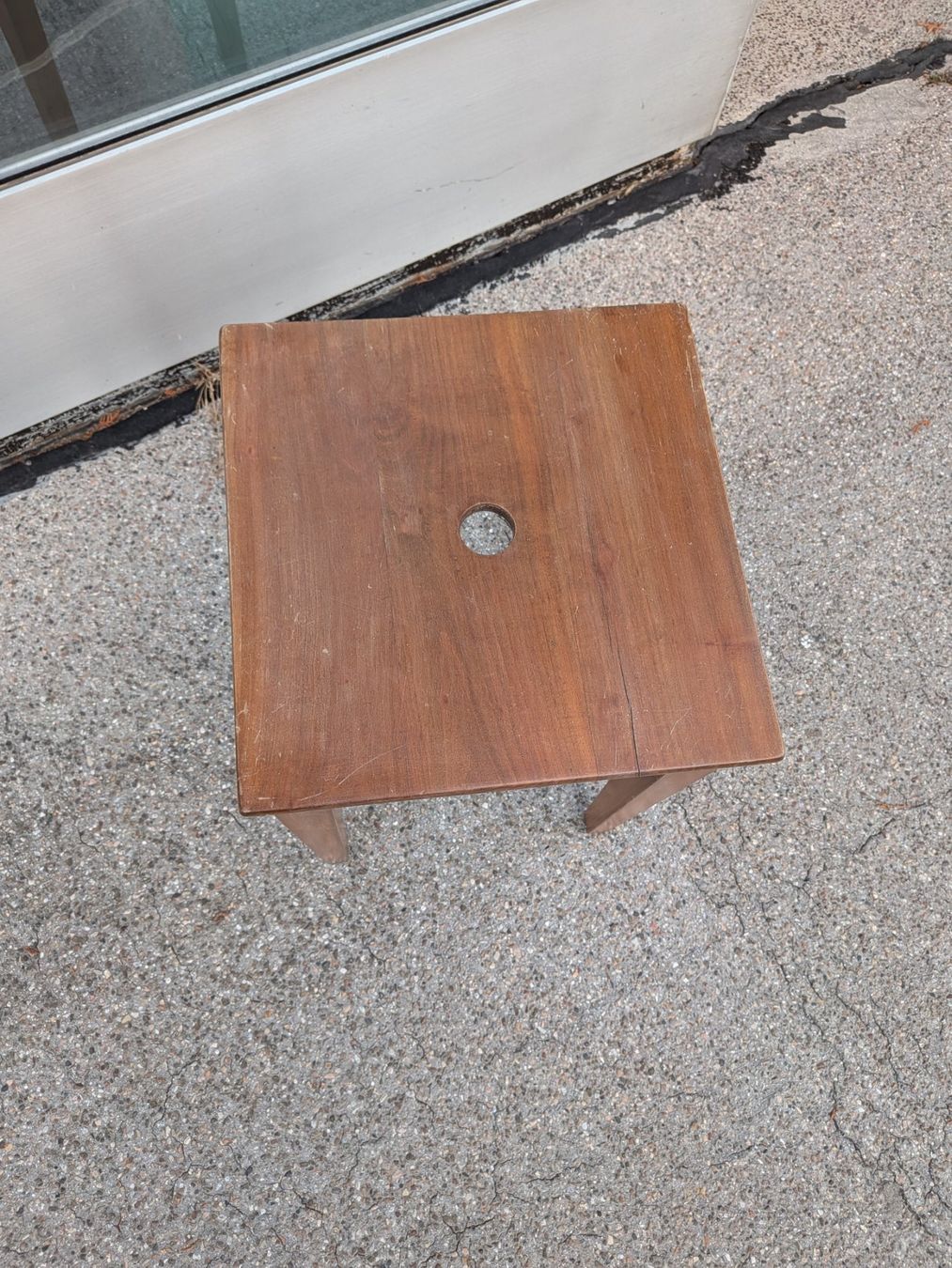Hocker: Antiker Hocker, Tabourettli – Gebraucht aus Emmen von Brockofsky 1