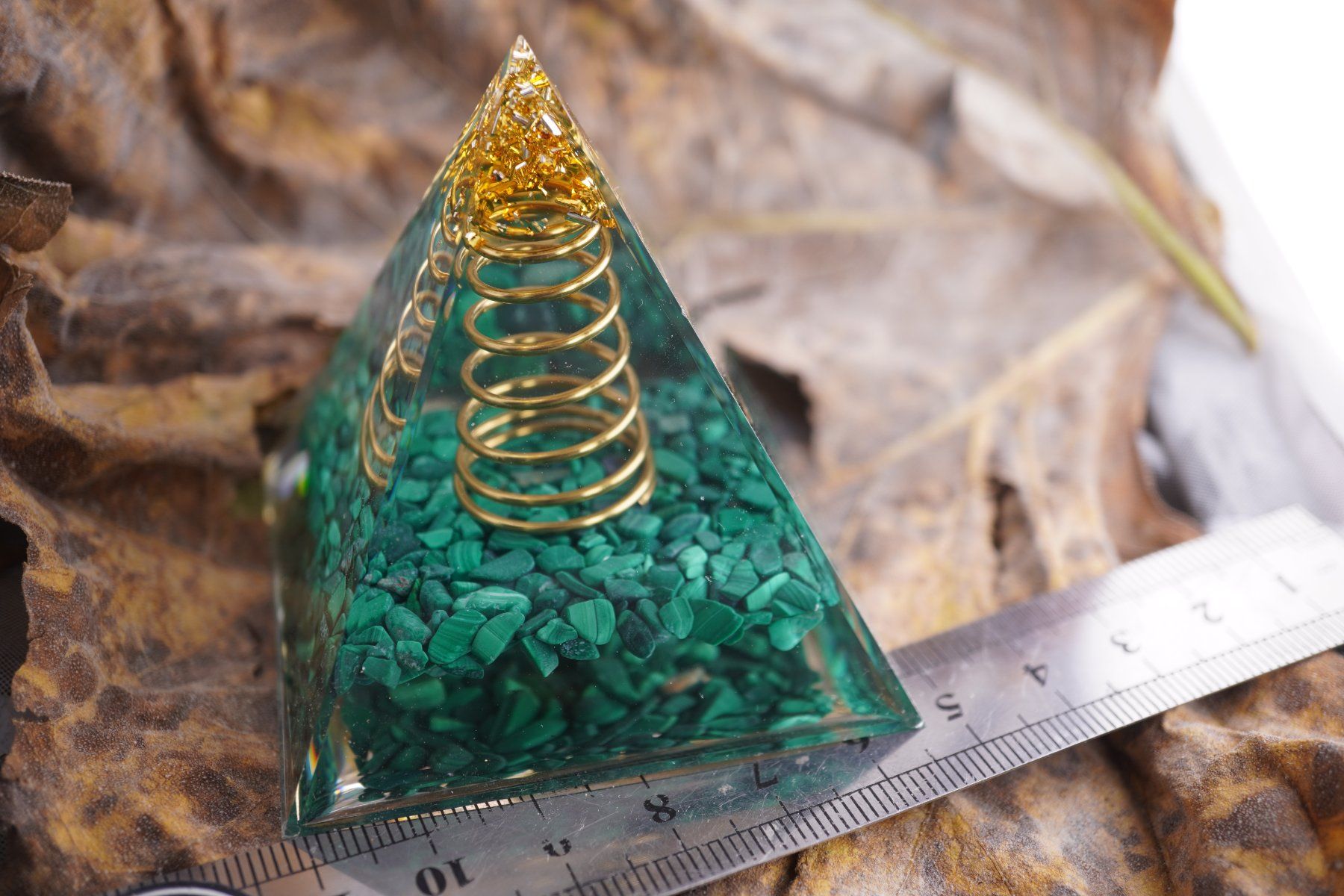Minerali & Pietre curative: Orgonit Pyramide Malachit   Räumung    (1) – Nuovo e nell'imballaggio originale da Eschenbach SG venduto da topstone 2