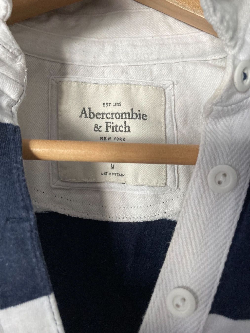 Abercrombie Magliette Polo: Polo Abercrombie & Fitch M – Usato da Hermance venduto da joe_td6n 4