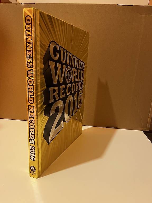 Libri: Guinness World Record 2016, Buch – Usato da Zürich venduto da Pingu55555