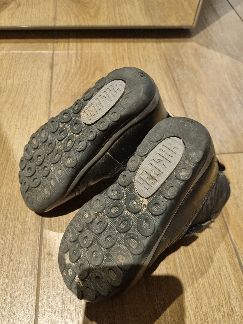 Camper Scarpe per ragazzi: Camper Winter Boots - Black, Size 25 - good Condition! – Usato da CHAMBESY venduto da HDS_Geneve 3