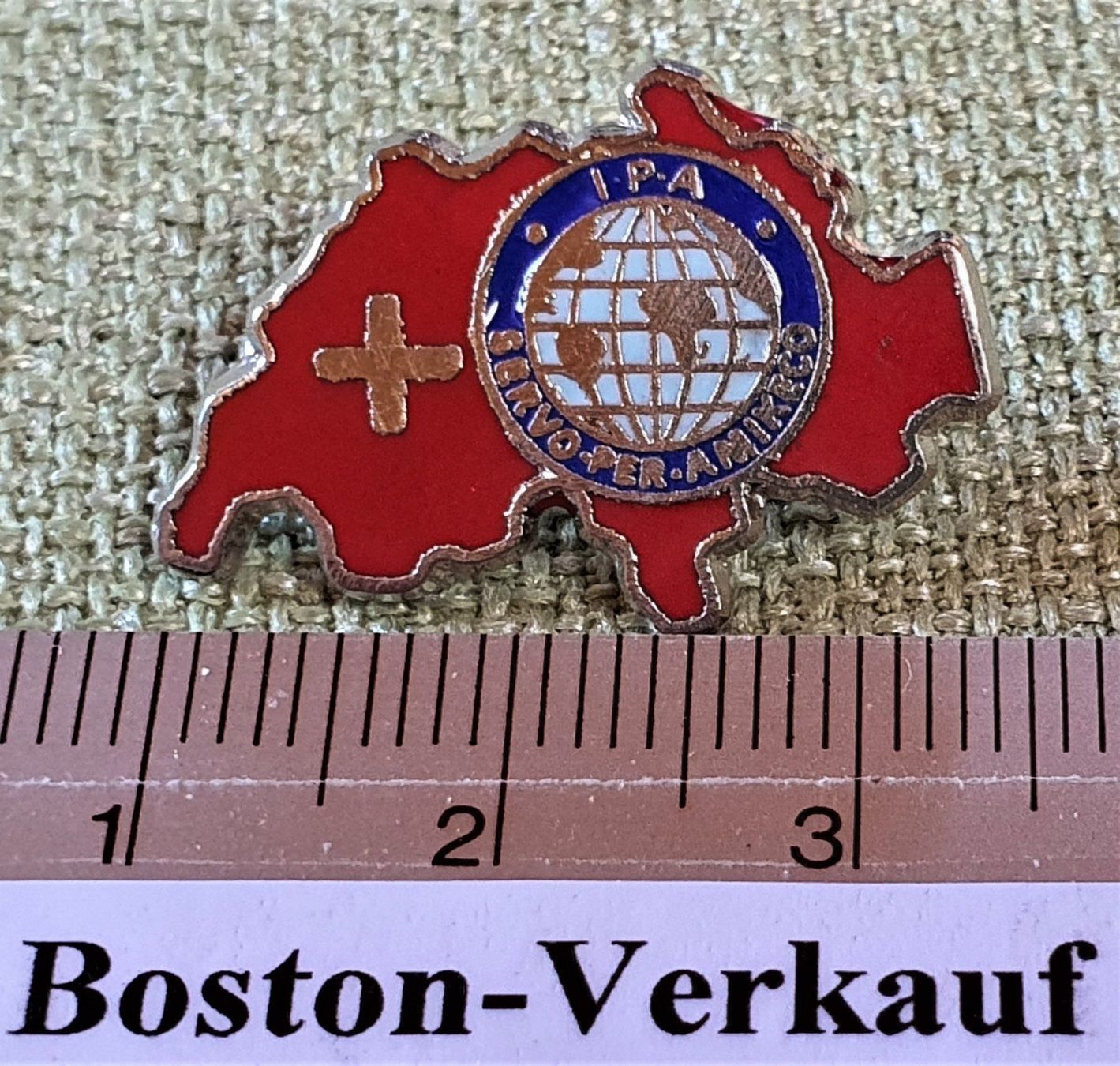 Placchette & Badge: E362 - Pin Schweiz I.P.A. SERVO PER AMIKECO – Usato da Reinach BL venduto da Boston-Verkauf 1