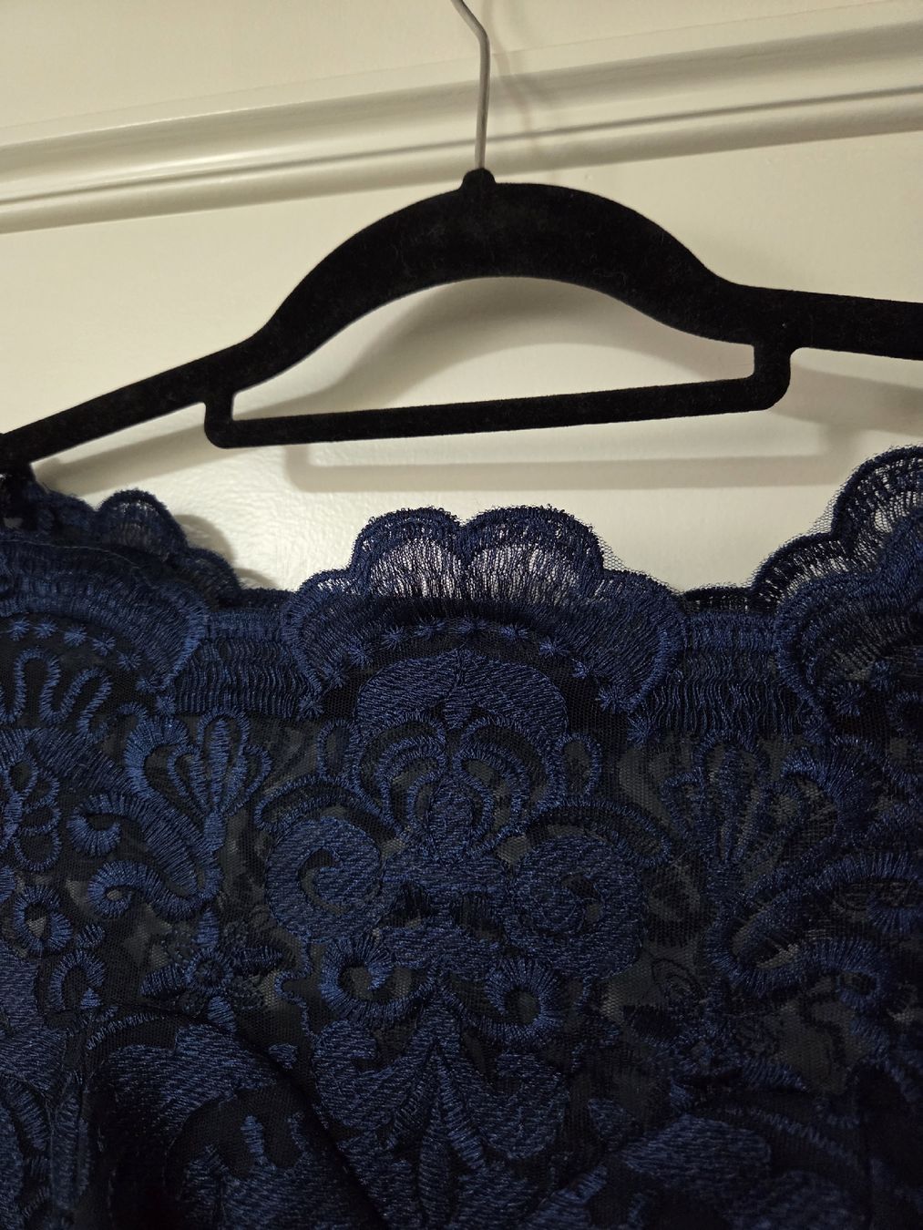 Vestiti: Dunkelblaues Spitzenkleid – Nuovo (secondo la descrizione) da Heiden venduto da A1inaH 3