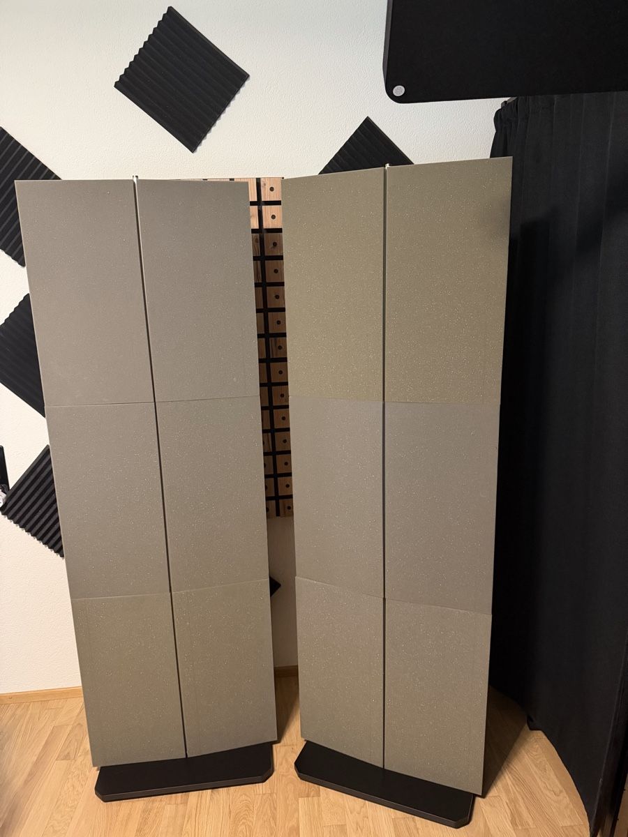 Sonstiges Zubehör: Schaumstoff Absorber wand 2 Stk – Gebraucht aus Romanshorn von Fabioluethi1997 1