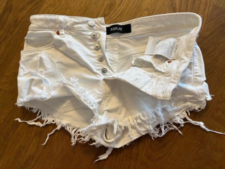 Replay Shorts extra kurze Hose weiss Hotpants W25 Fransen