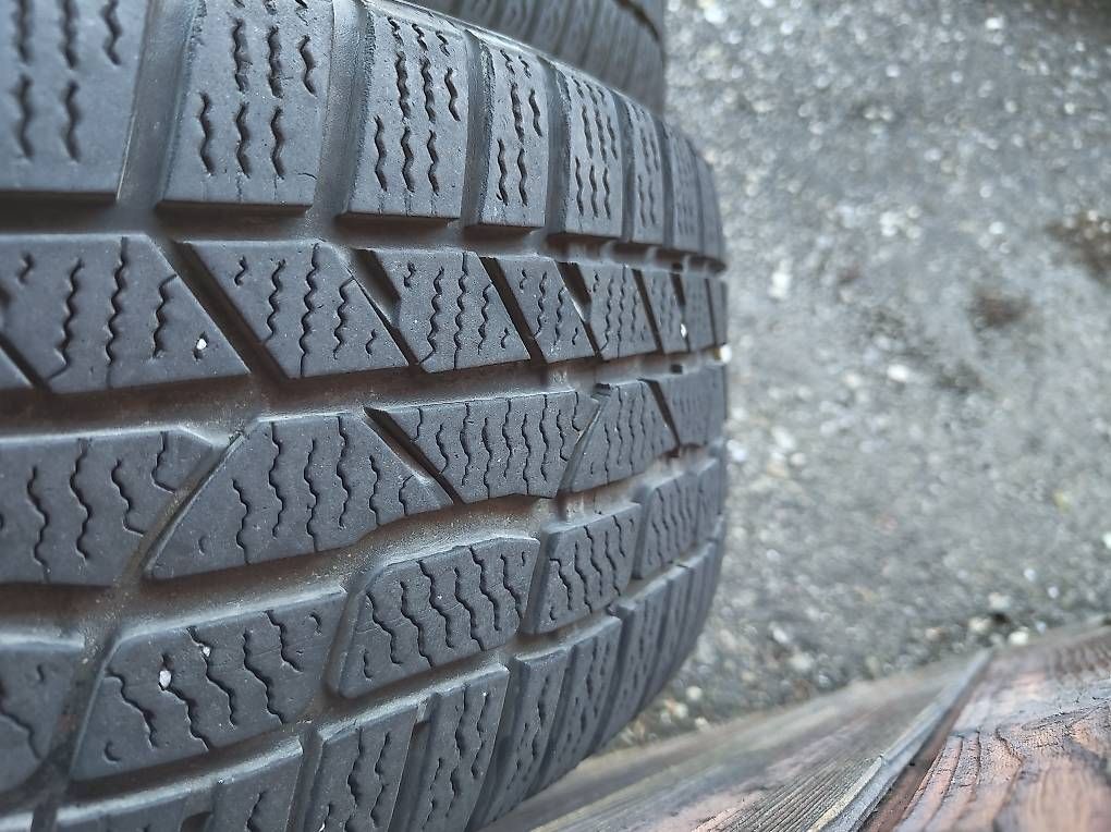 Pneumatici & Ruote complete: VW Winterkompletrader  – Usato da Oftringen venduto da danigti 3