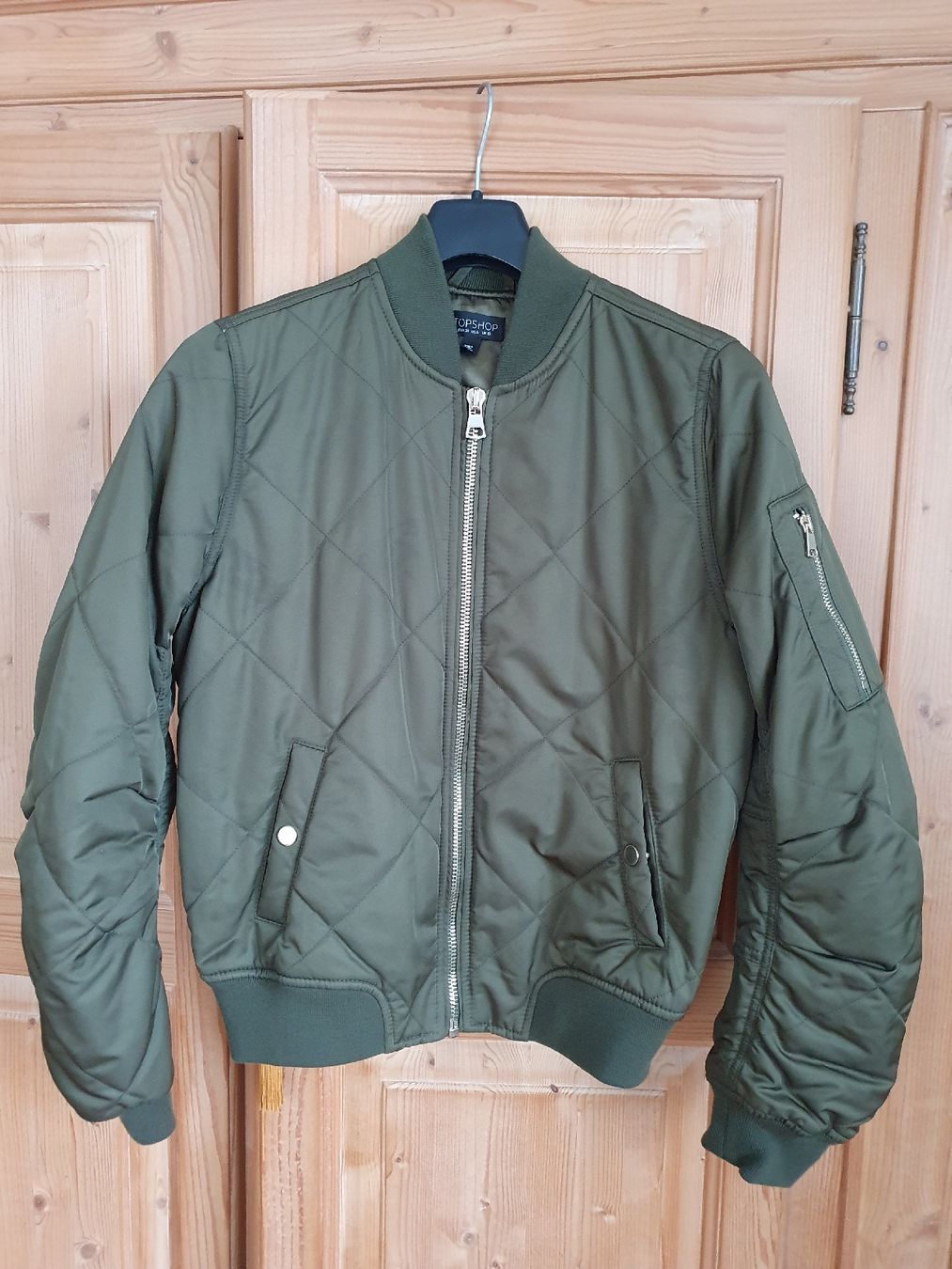 Giacche: Bomberjacke olive Gr. 38 – Nuovo (secondo la descrizione) da Hittnau venduto da SirKahn