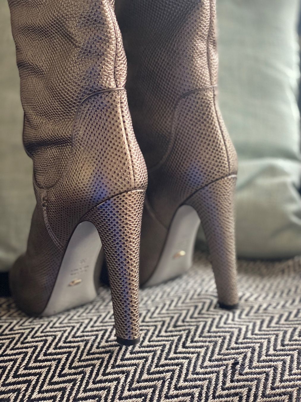 Sergio Rossi Scarpe da donna: Sergio Rossi Overkneestiefel – Usato da Uster venduto da Charis5 6