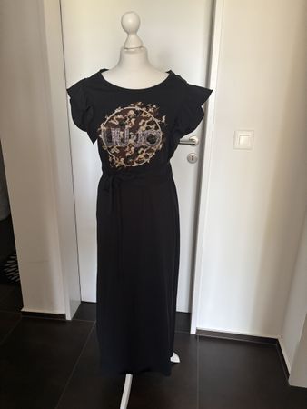 Liu Jo Kleid mit passenden  Ohrringe,schwarz mit Ruffle-Ärme
