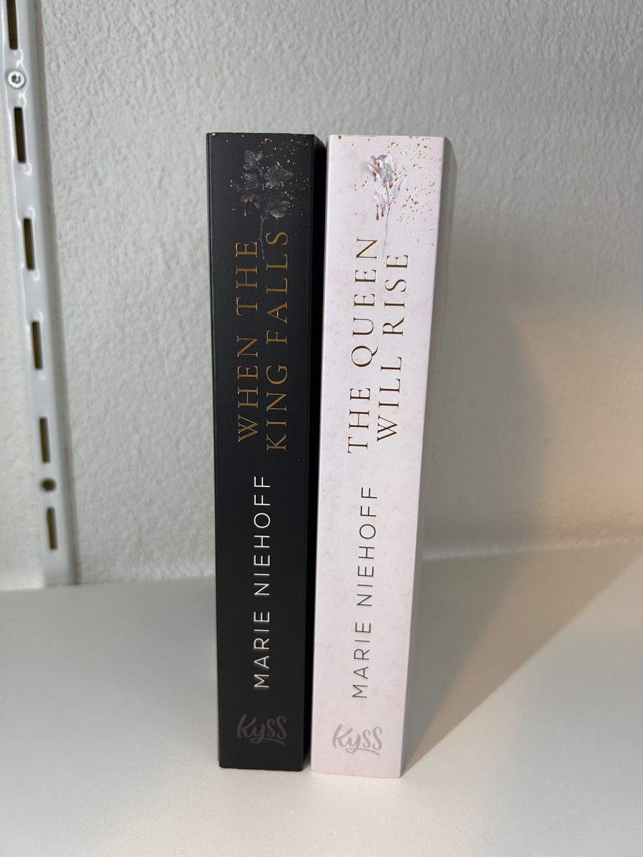 Libri: When the King falls, Band 1&2 – Usato da Wila venduto da lyn_t5f2 1