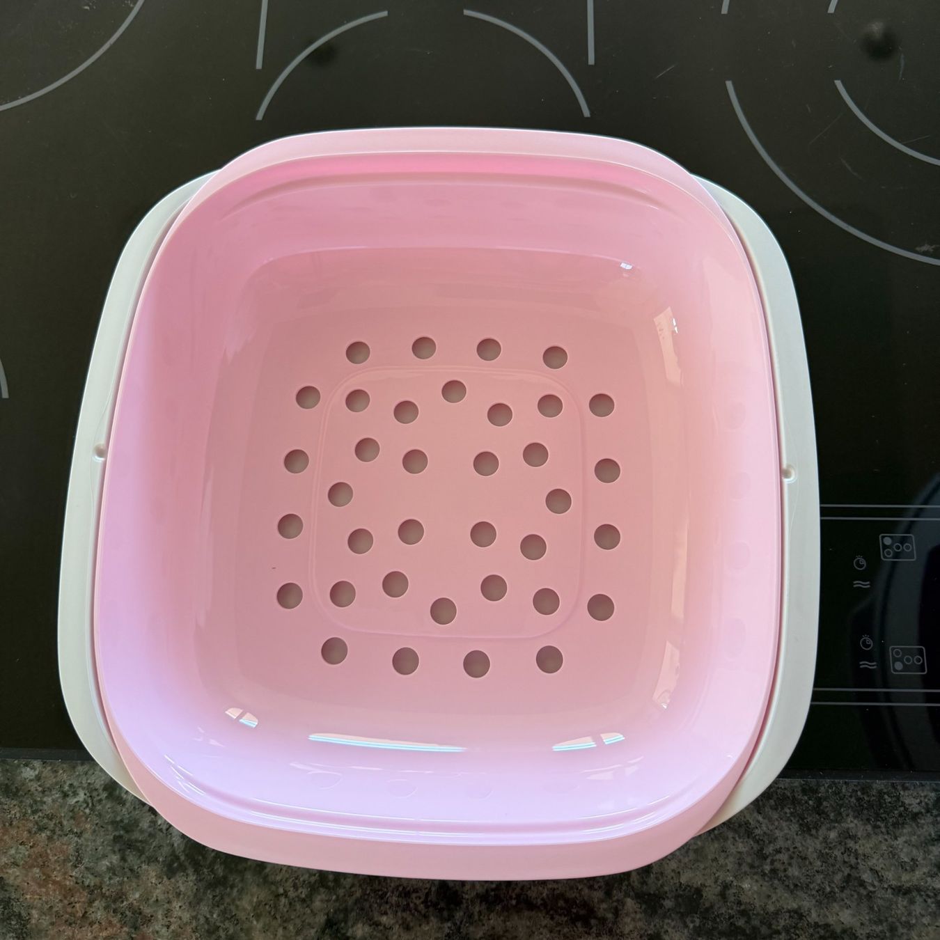 Tupperware Behälter & Ähnliches: Tupperware Alegra Schüssel Set rosa/weiss neuwertig – Gebraucht aus Walde AG von Flumsi66 5