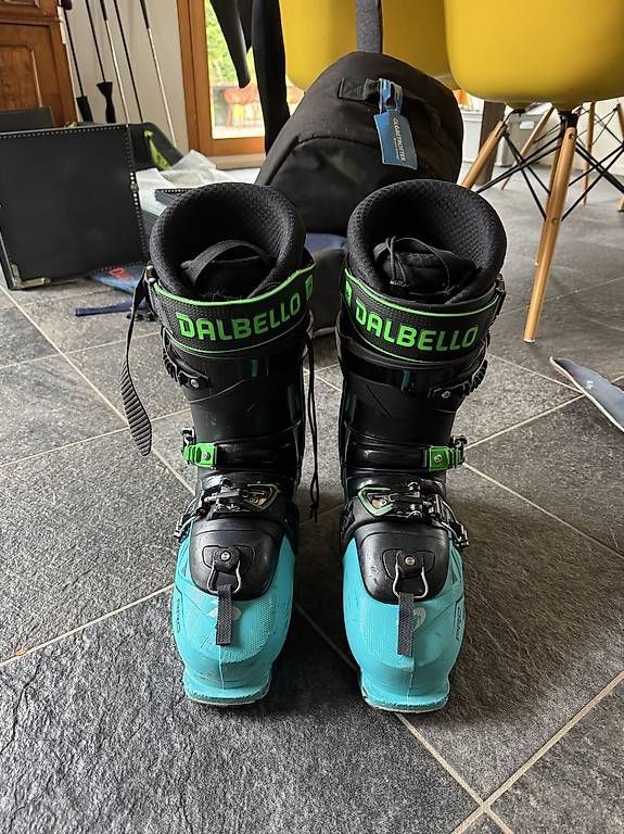 Chaussures hommes: Dalbello Lupo Pro 28.5 – D'occasion à Hombrechtikon par max_97v6