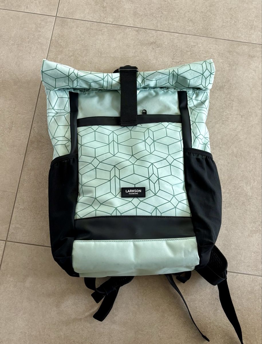 Zaini: Rolltop-Rucksack von Larkson, 24l – Usato da Ins venduto da chevere13