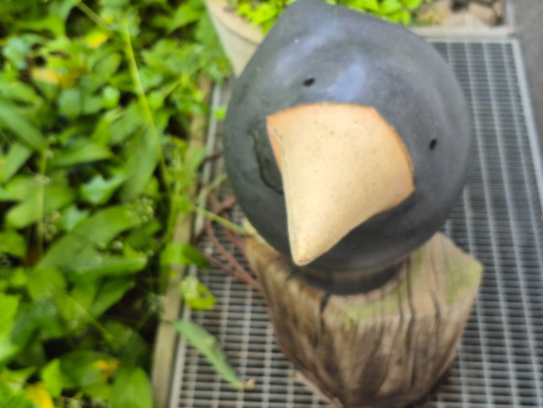 Statuette: Keramik-Vogel Garten Deko – Usato da Eggersriet venduto da Fredb 2