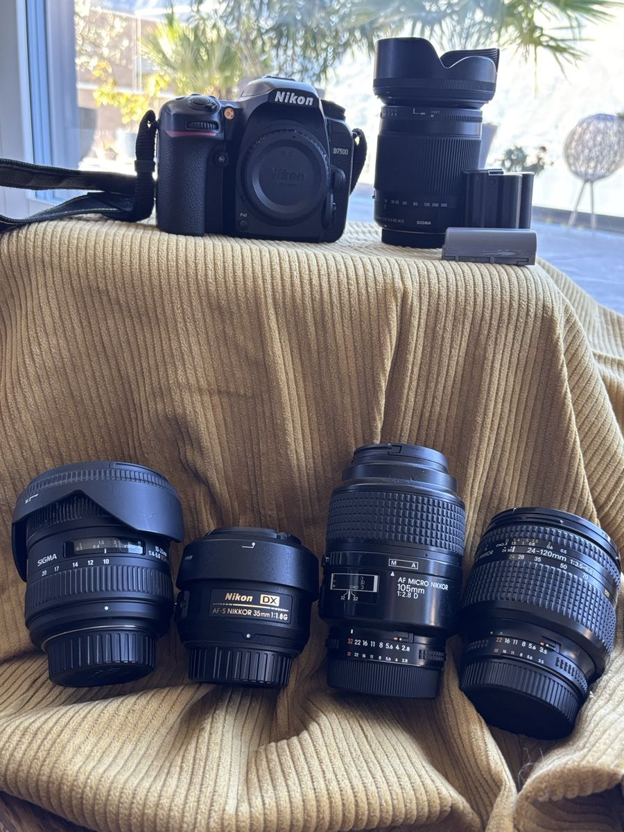 Nikon Fotocamera: Nikon D7500 mit 5 Objektiven – Usato da Flüelen venduto da dieda7