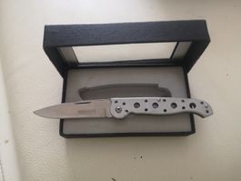 Modernes Taschenmesser aus Edelstahl, neuwertig im Etui!
