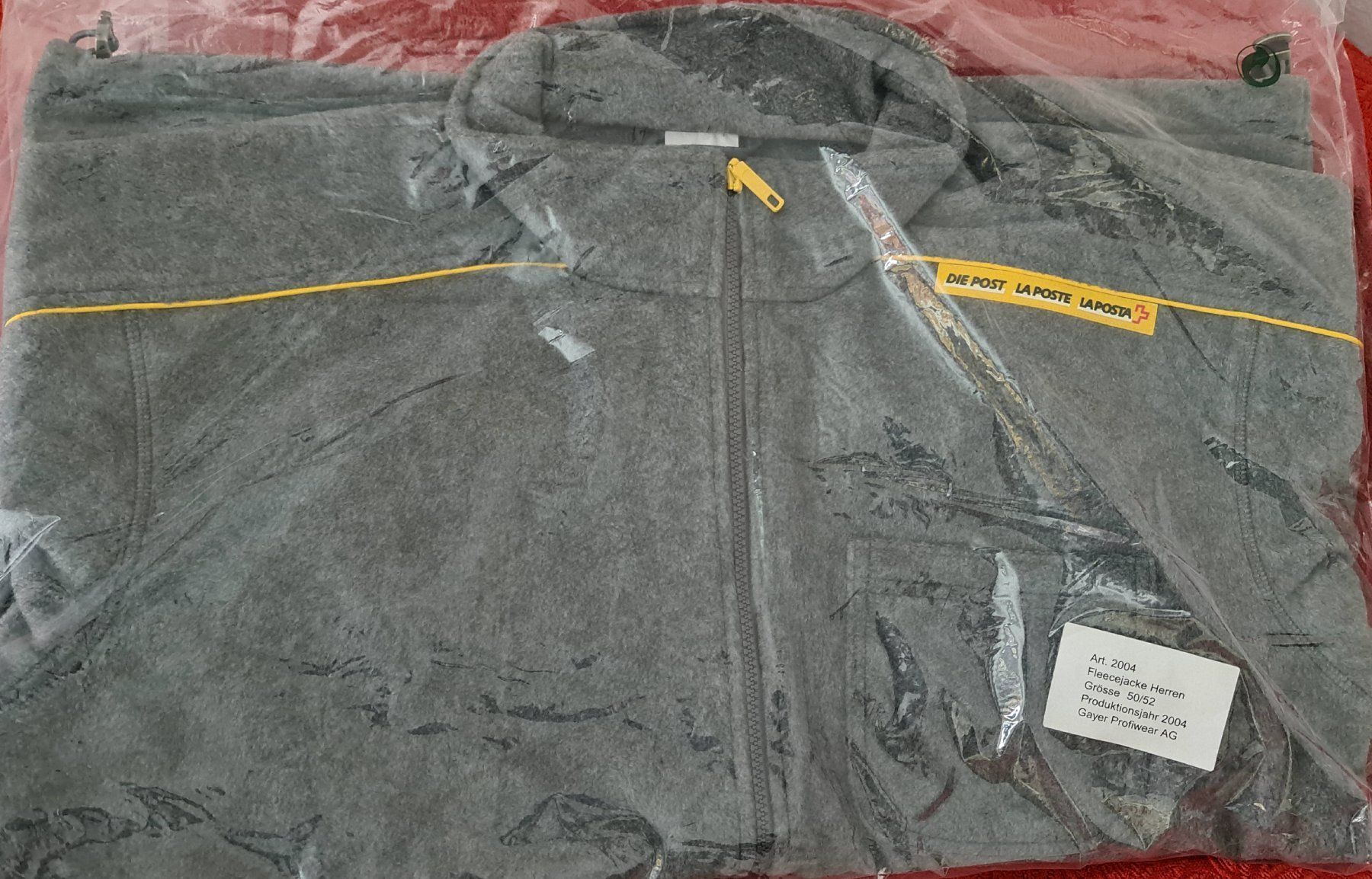 Giacche: La Poste / Veste Polaire – Nuovo e nell'imballaggio originale da Cortaillod venduto da signep 2