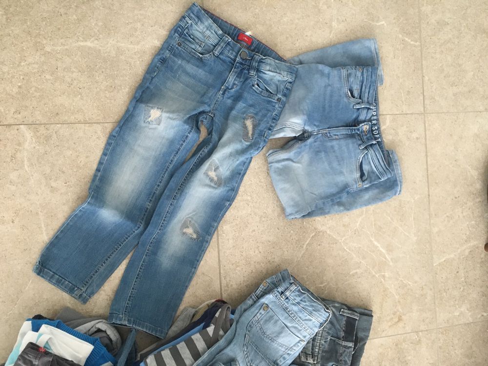 Ensembles coordonnés: 135 Teile Jungen-Kleider Paket, Gr.122-128, alles komplett! – D'occasion à Gächlingen par Tara_devi 6