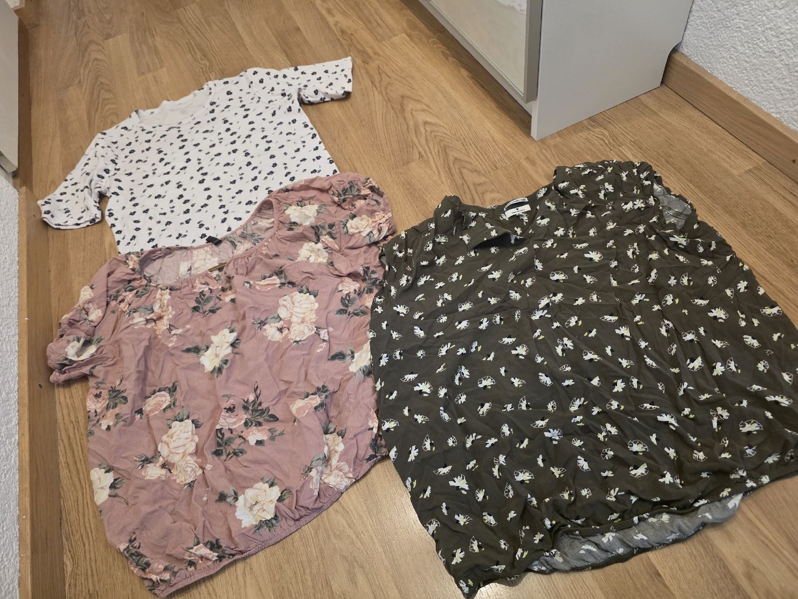 Lotti di vestiti: kleiderpaket grösse L Damen – Usato da Büsserach venduto da Seve23. 4
