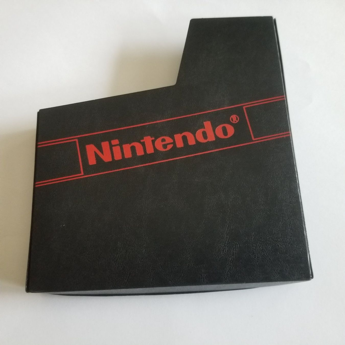 Nintendo Custodie protettive: Original Nintendo NES Schuber – Usato da Zürich venduto da Mephisto87