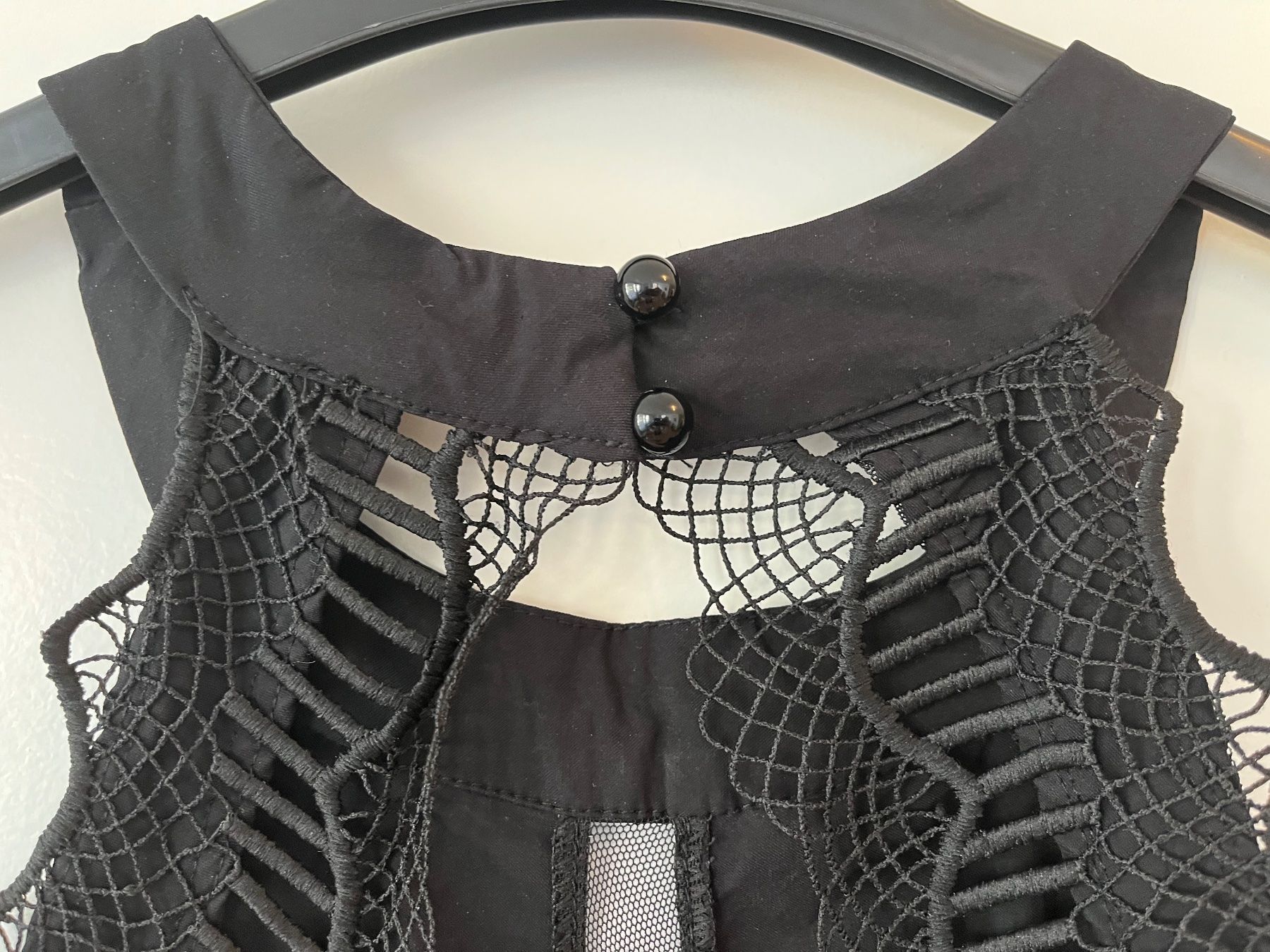 Tute: Schwarzer Jumpsuit – Usato da Basel venduto da mar_rlr9 3