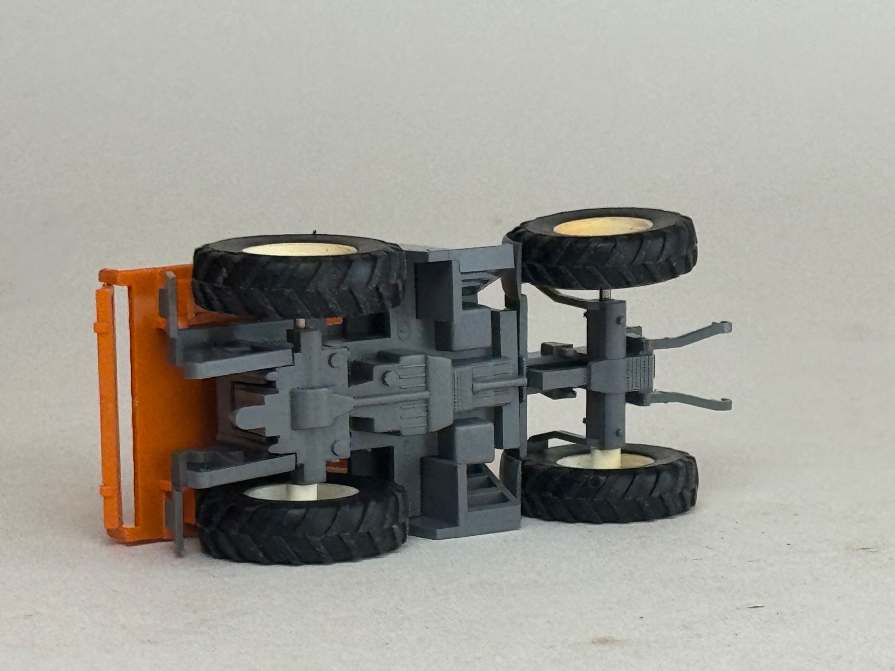 Wiking Voitures modèles: VE1- Wiking Fendt mit Pritsche orange – D'occasion à Elm par Wikmtz 2