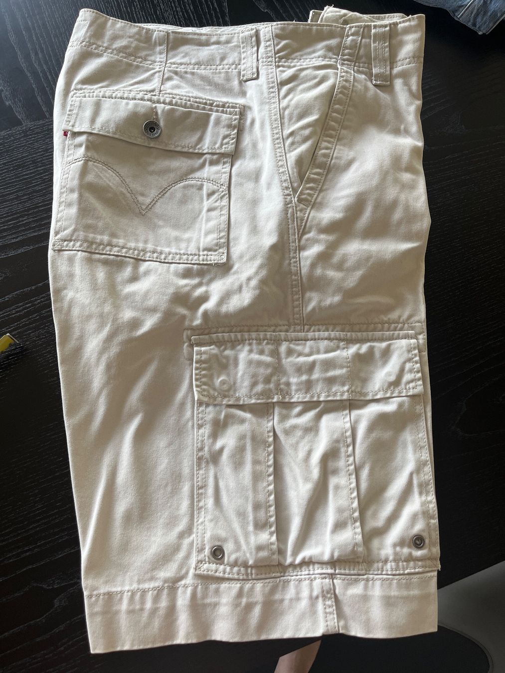 Levi's Jeans: Cargo Levi’s shorts – D'occasion à Rüschlikon par ant_5v7g