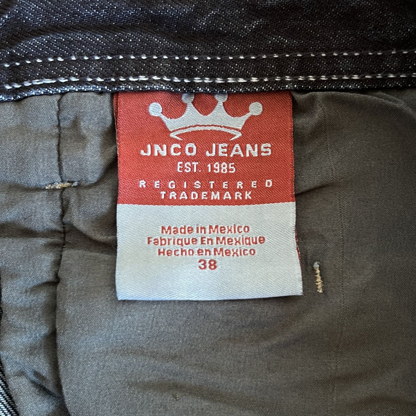 Pantaloni: JNCO Tiger Jorts (38US) – Nuovo (secondo la descrizione) da Chamoson venduto da Sapoloshop 4