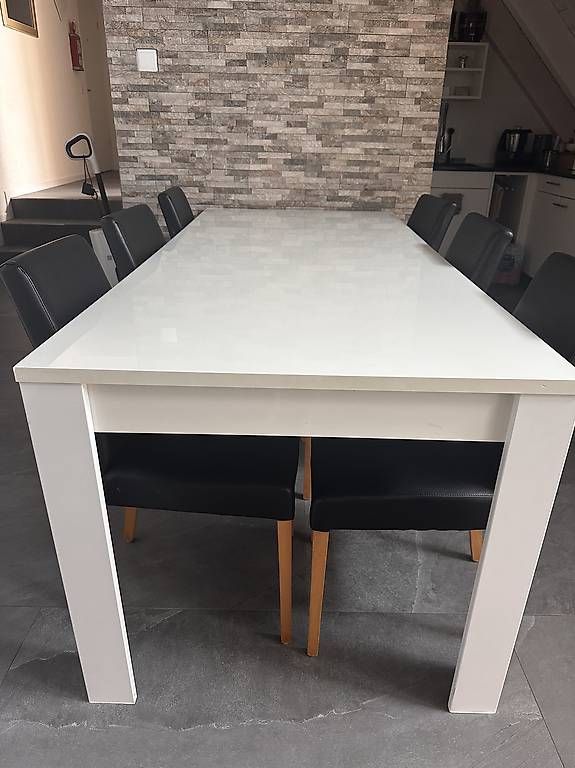 Tischset: RESERVIERT - Esstisch inklusive 6 Stühle – Gebraucht aus Walperswil von melissa.st