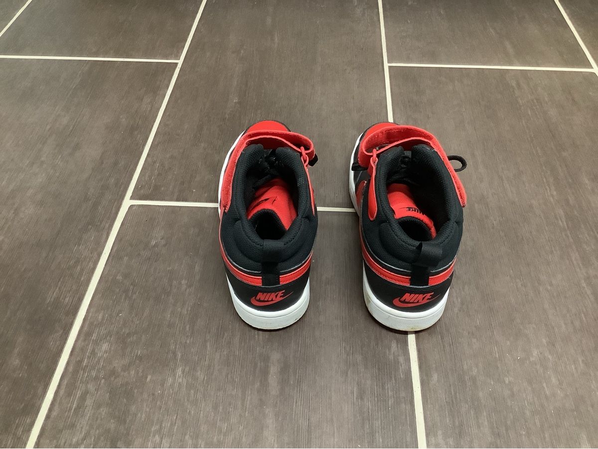 Nike Scarpe per ragazzi: Sneakers Nike Gr. 40 – Usato da Brugg AG venduto da Sweety_pie 3