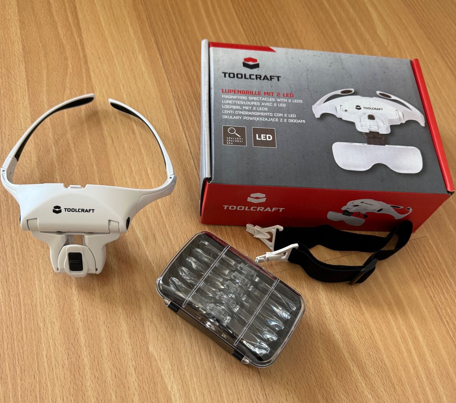 Sonstiges zu Optik: Lupenbrille mit 2 LED – Neu und originalverpackt aus Hunzenschwil von Andrea1972
