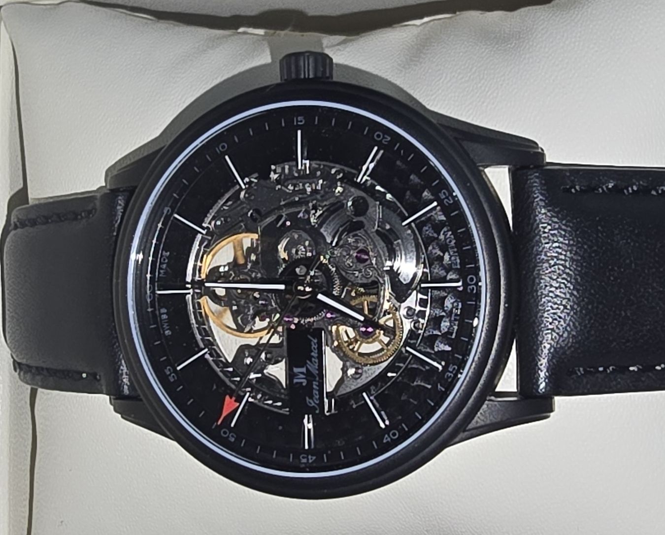 Swiss Orologi: Montre Jean Marcel squelette édition limitée, impeccable – Nuovo (secondo la descrizione) da Travers venduto da em_w79